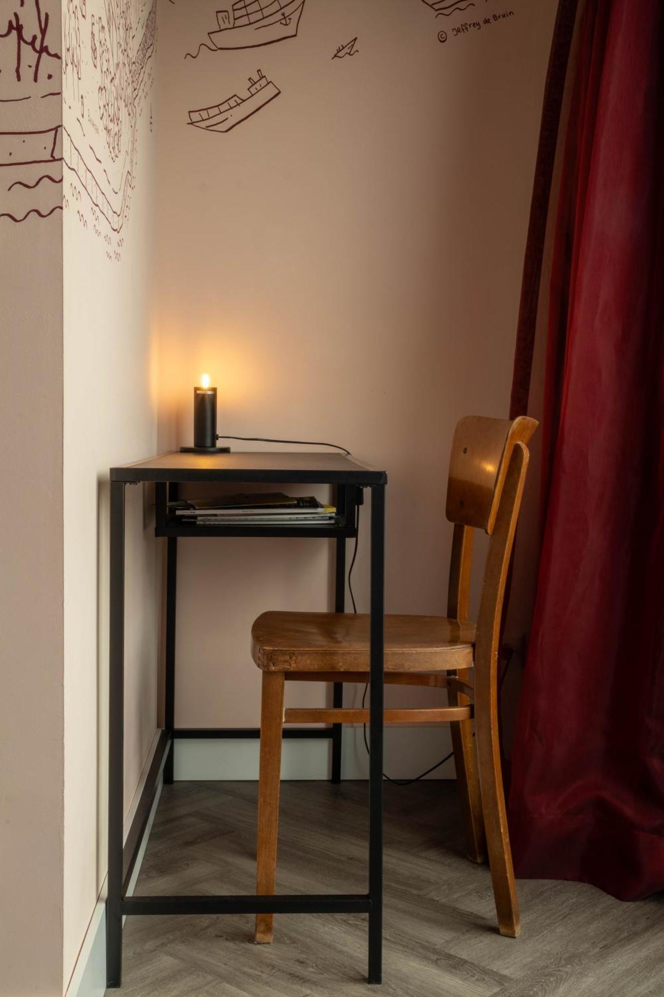 Bed, Bites & Business Hotel Rotterdam Pokoj fotografie